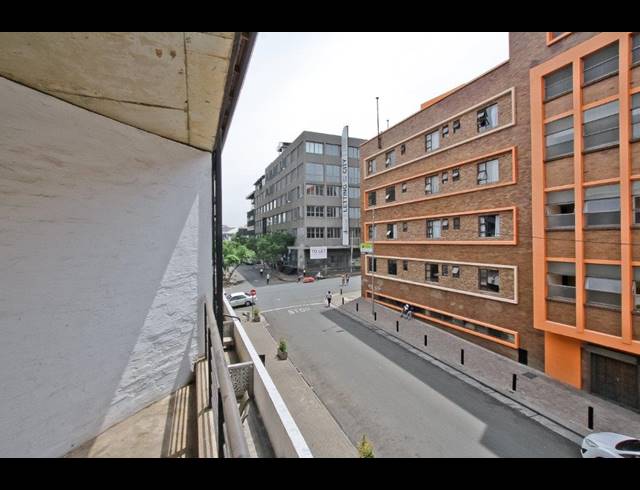 0.5 BEDROOM APARTMENT FOR SALE IN MABONENG
